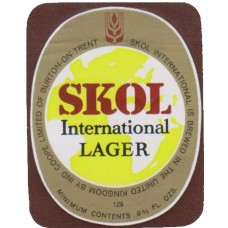 Skol UK (Ind Coope) International Lager 129 9 2/3 fl ozs Beer Bottle Label
