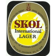 Skol UK (Ind Coope) International Lager 9 2/3 fl ozs Beer Bottle Label